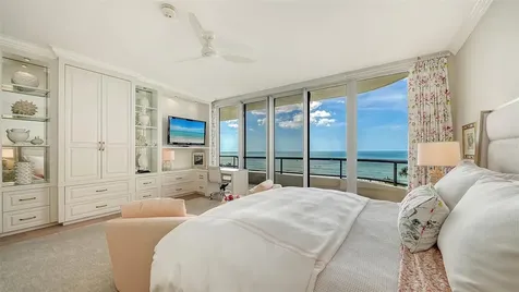 415 L Ambiance Drive Longboat Key FL 34228