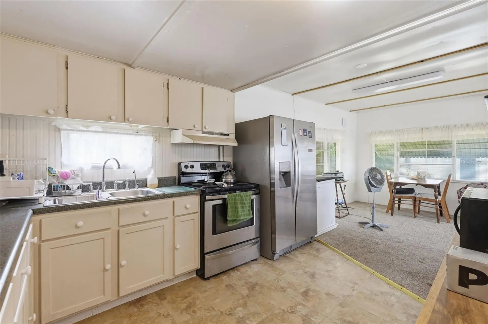 104 52nd Avenue Plaza W Bradenton FL 34207