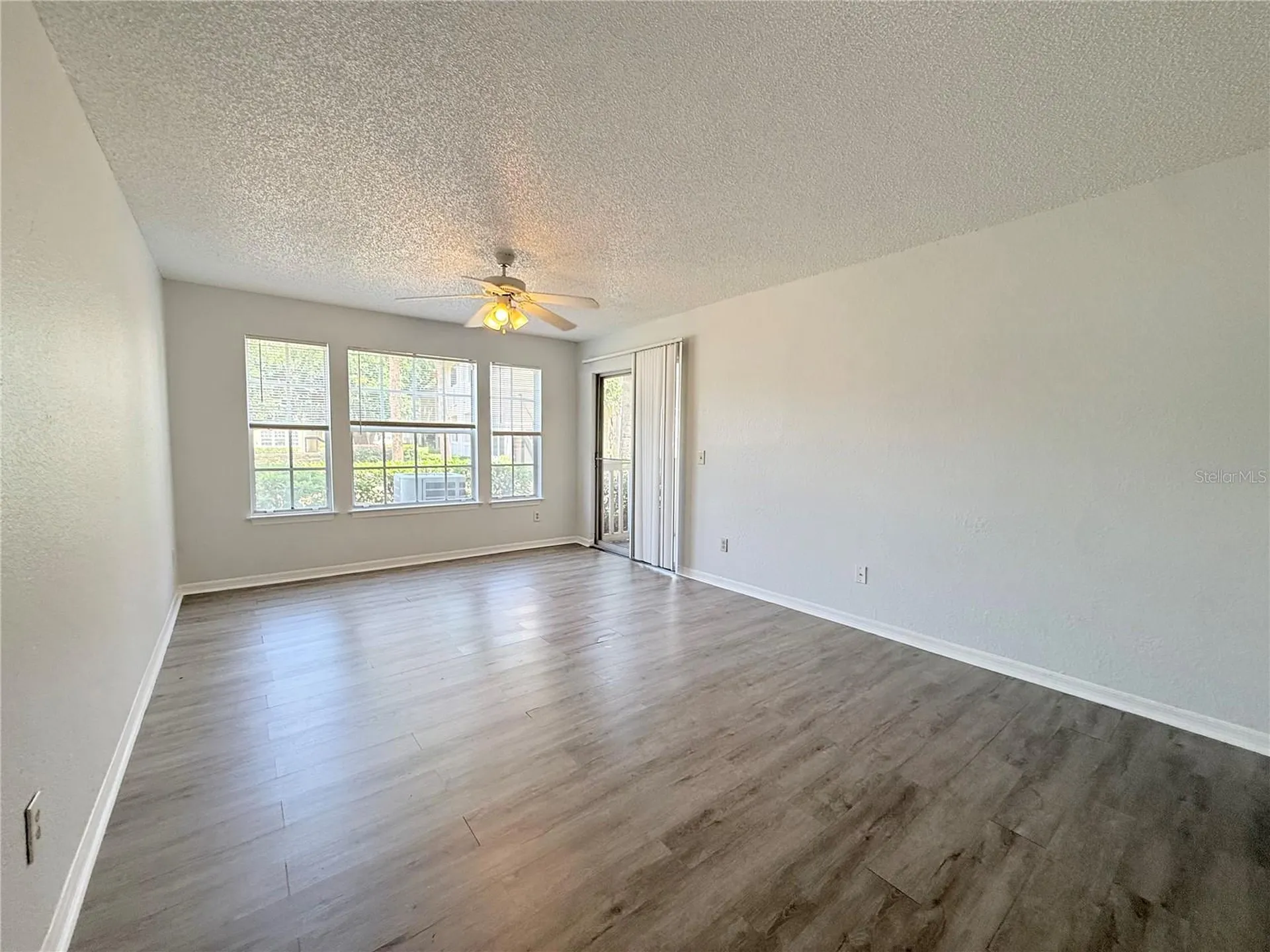 1025 S Hiawassee Road Orlando FL 32835