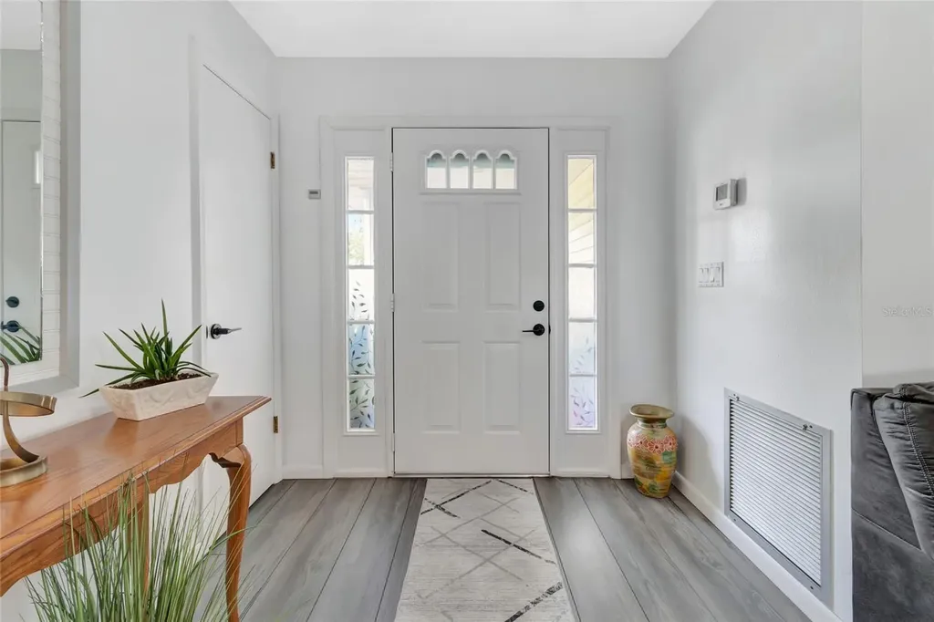 27 Gordon Court Leesburg FL 34788