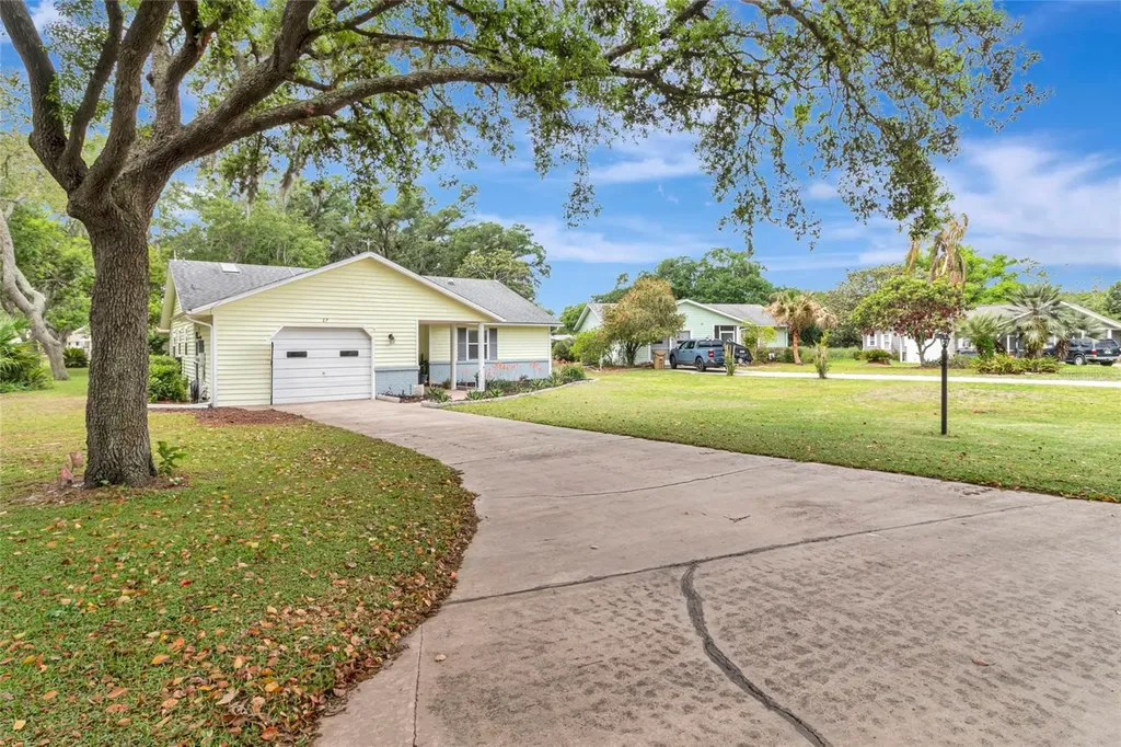 27 Gordon Court Leesburg FL 34788
