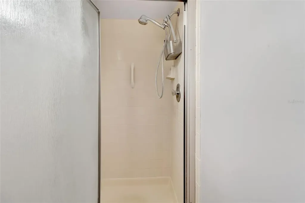 27 Gordon Court Leesburg FL 34788
