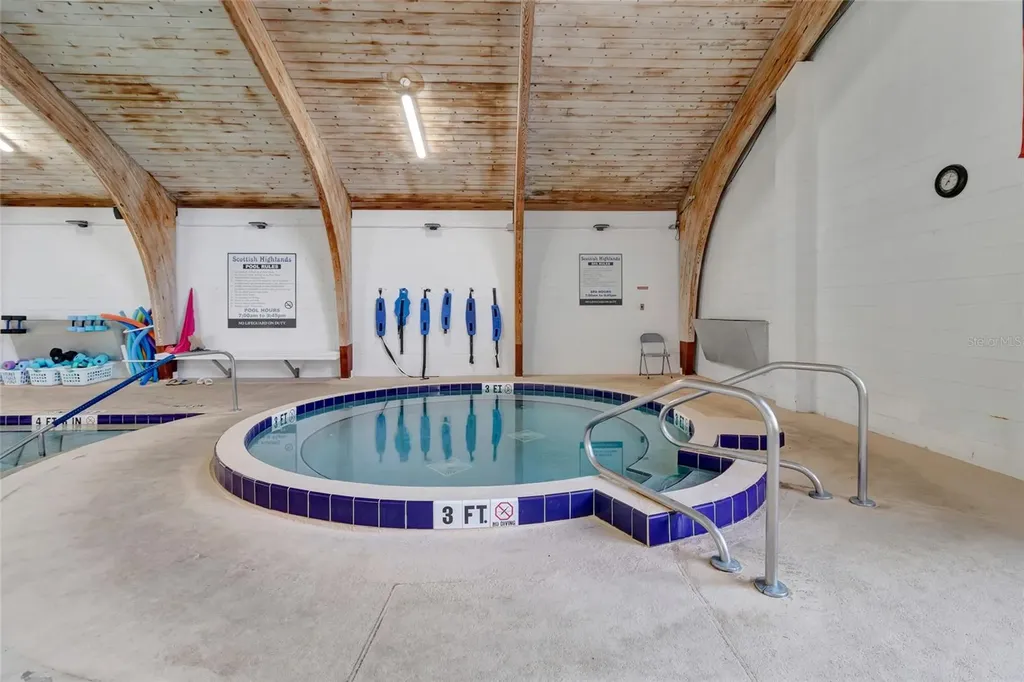 27 Gordon Court Leesburg FL 34788
