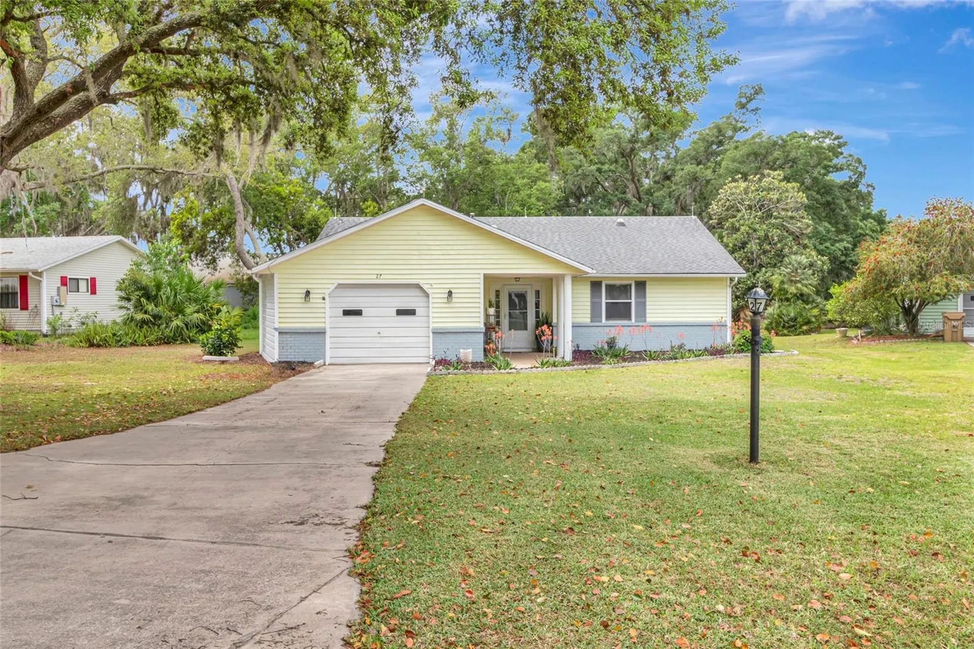 27 Gordon Court Leesburg FL 34788