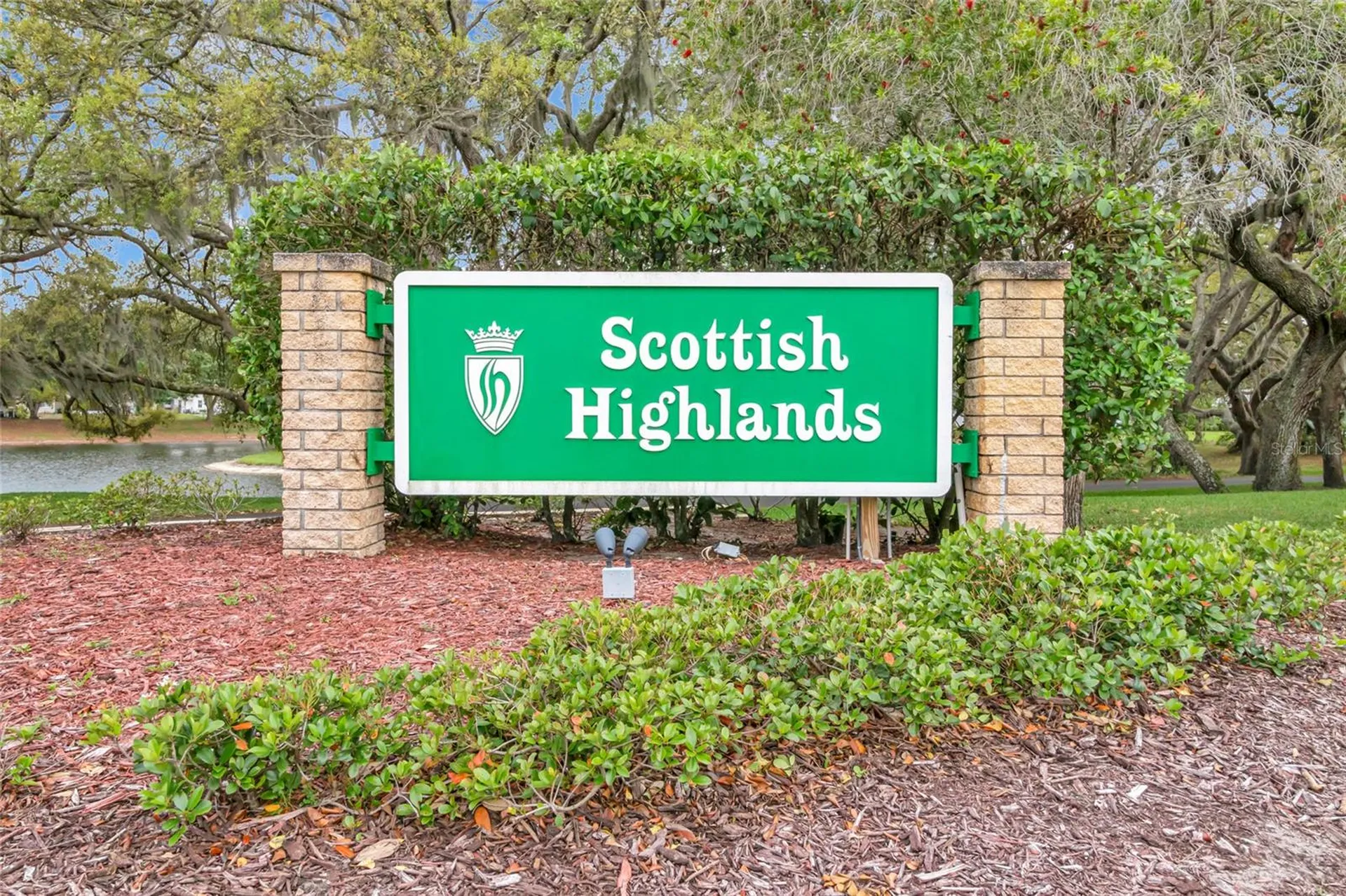 27 Gordon Court Leesburg FL 34788