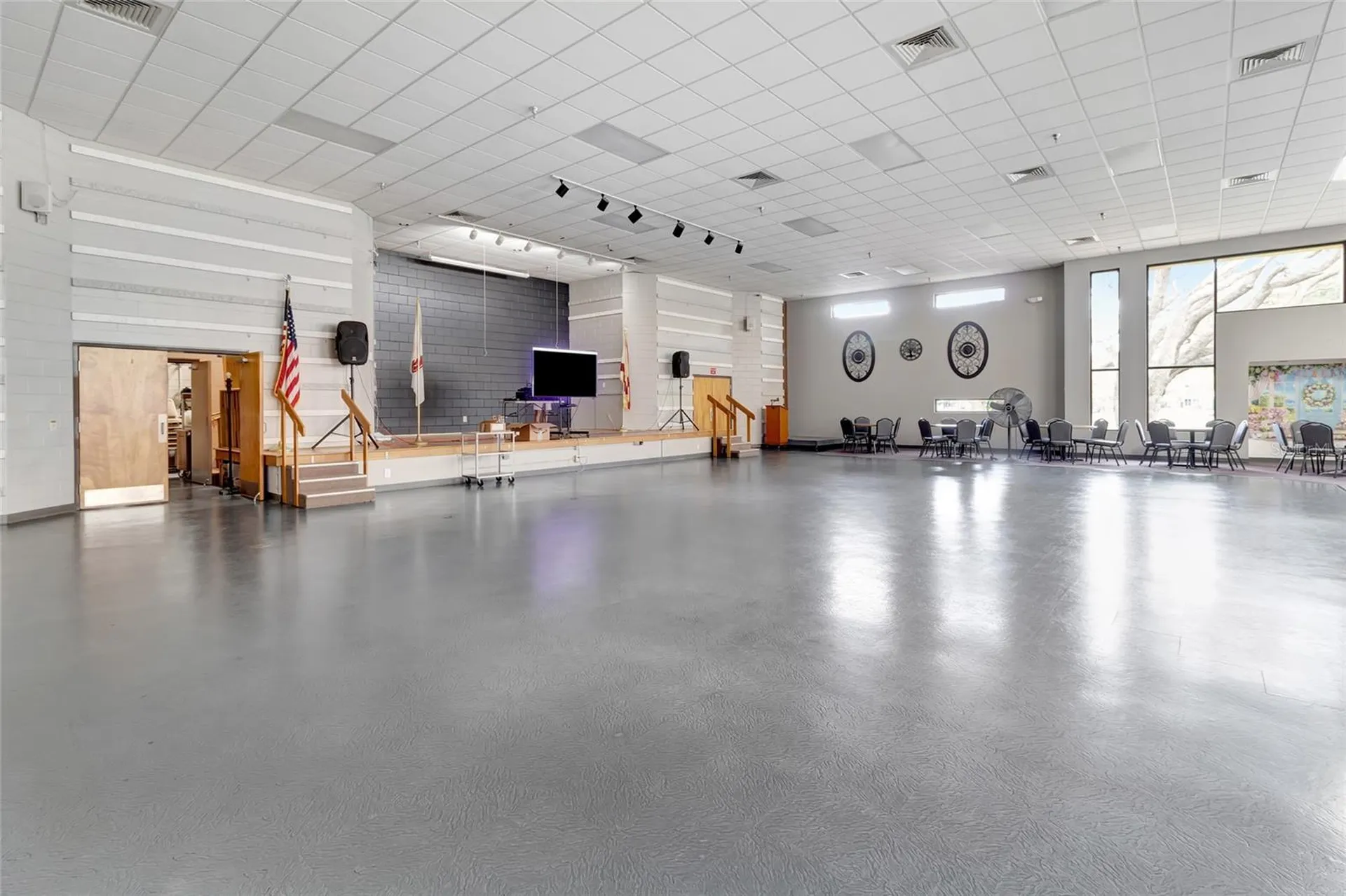 27 Gordon Court Leesburg FL 34788