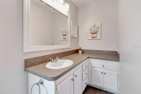 27 Gordon Court Leesburg FL 34788