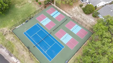 27 Gordon Court Leesburg FL 34788