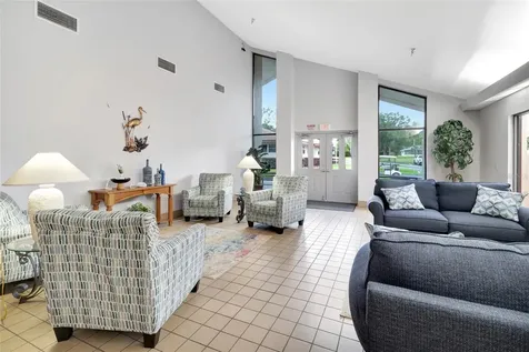 27 Gordon Court Leesburg FL 34788