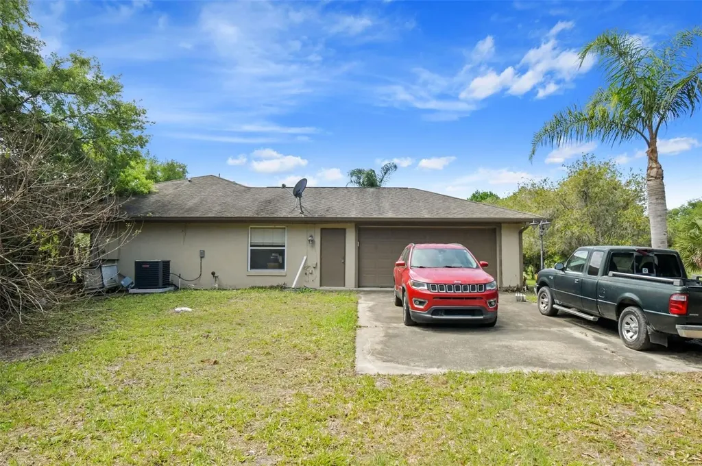 2700 Waccassa Street Geneva FL 32732
