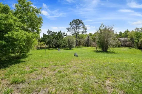 2700 Waccassa Street Geneva FL 32732