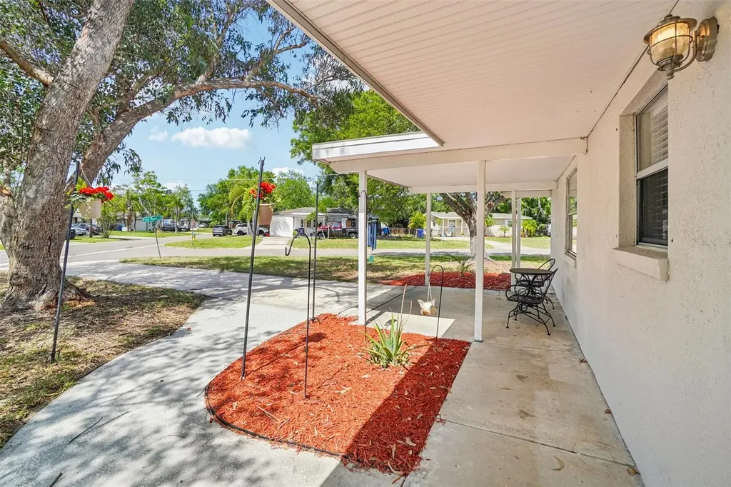 541 Firefly Lane Apollo Beach FL 33572