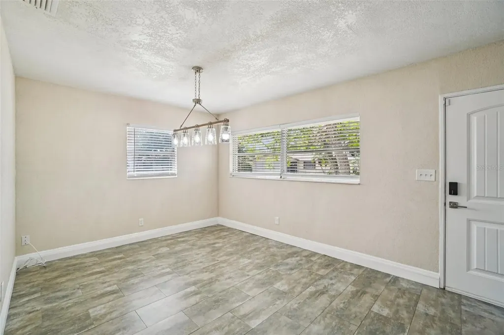 541 Firefly Lane Apollo Beach FL 33572