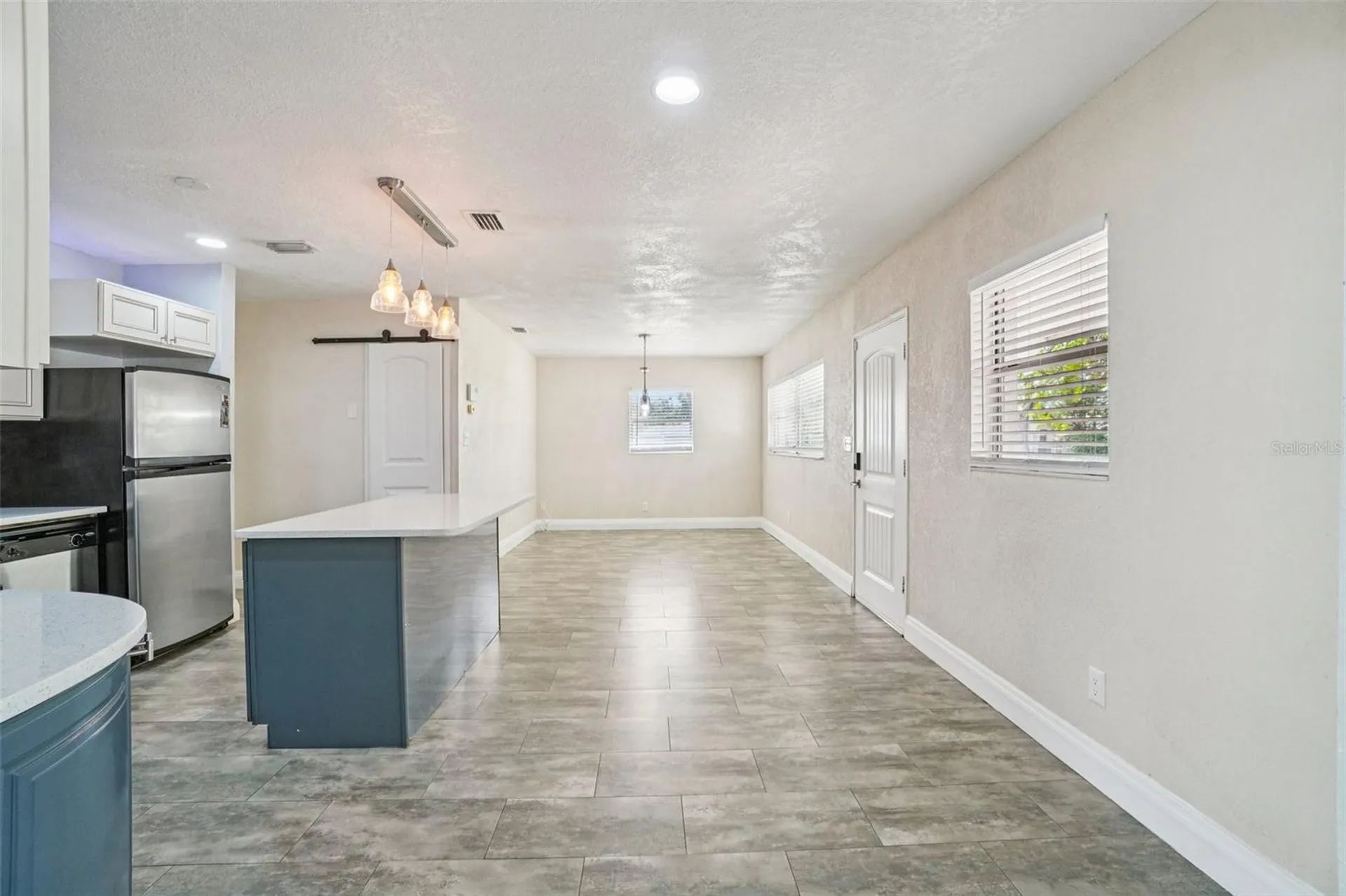 541 Firefly Lane Apollo Beach FL 33572