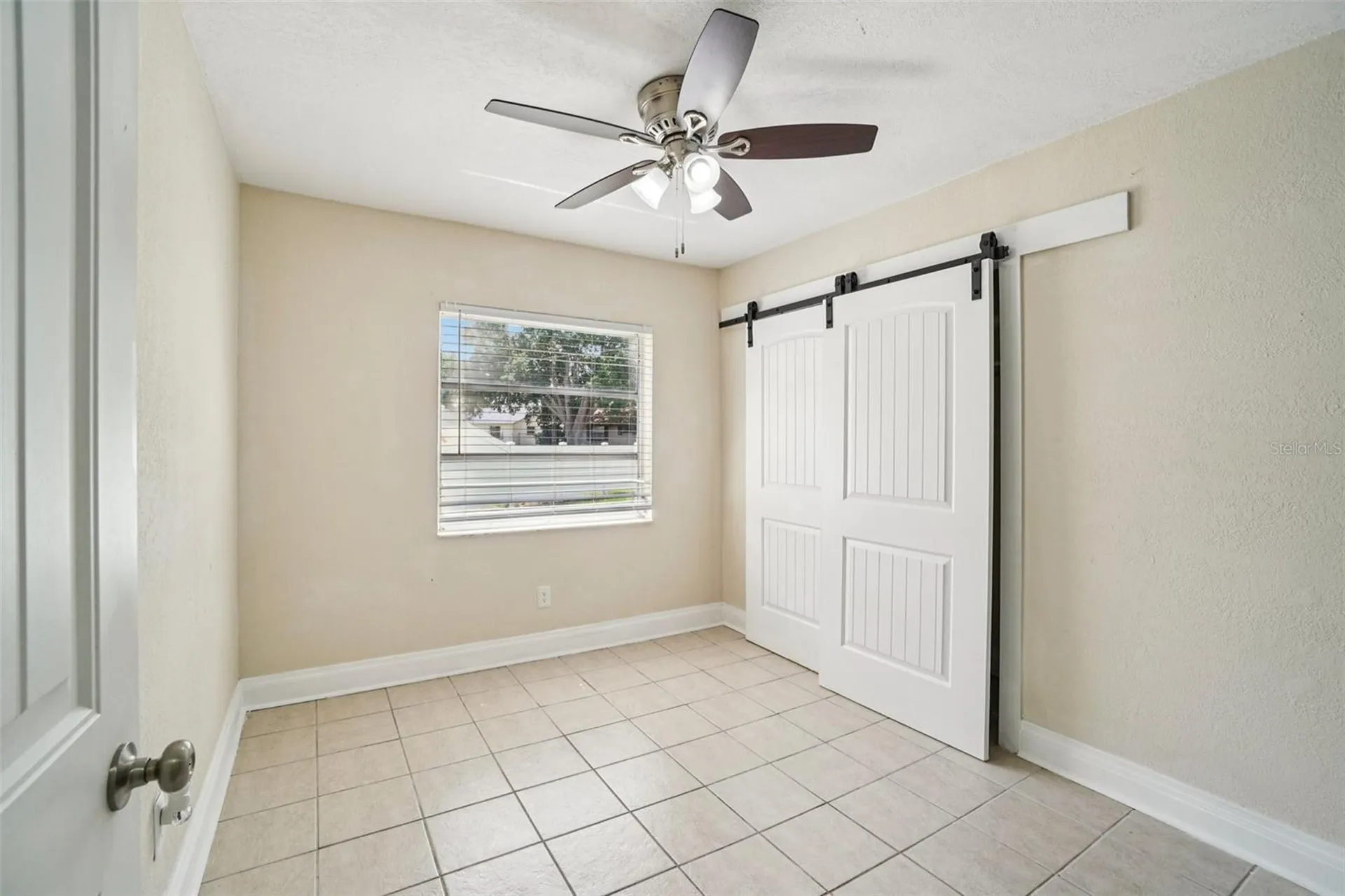 541 Firefly Lane Apollo Beach FL 33572