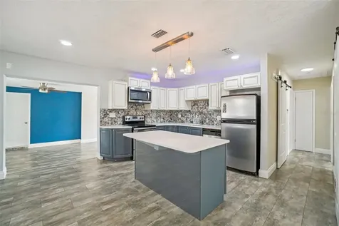 541 Firefly Lane Apollo Beach FL 33572