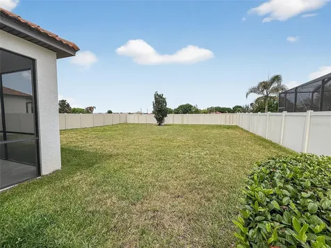 16818 Scuba Crest Street Wimauma FL 33598