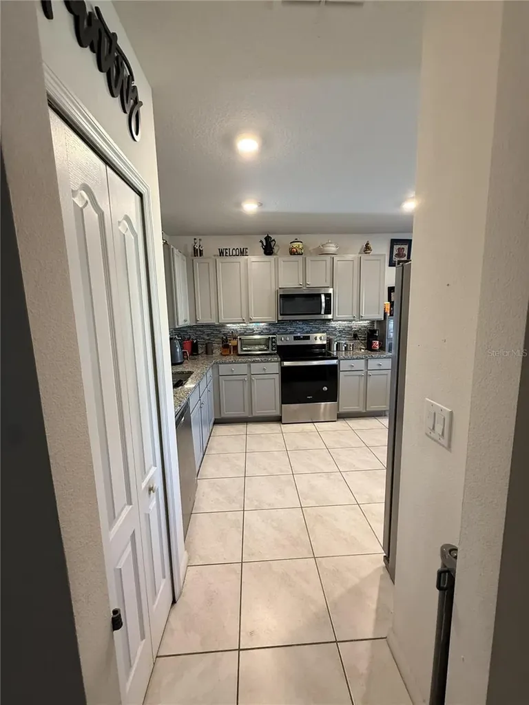 329 Winged Elm Drive Debary FL 32713