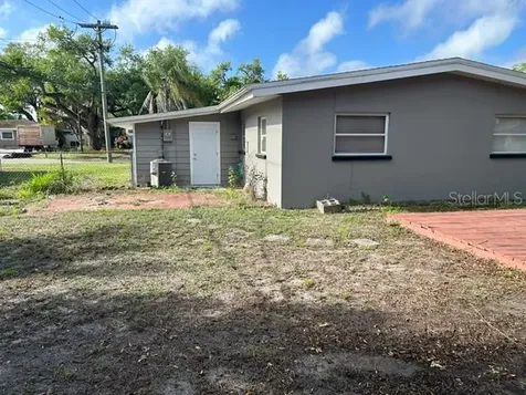 3707 Schwalbe Drive Sarasota FL 34235