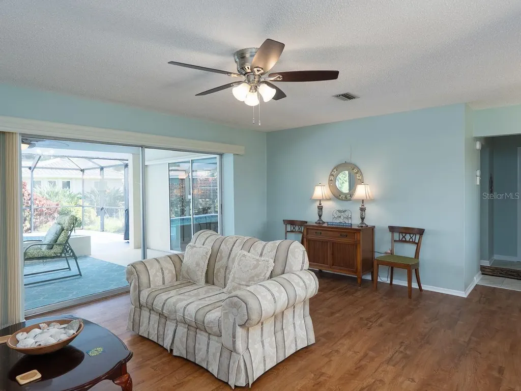 6 Pine Ridge Way Englewood FL 34223