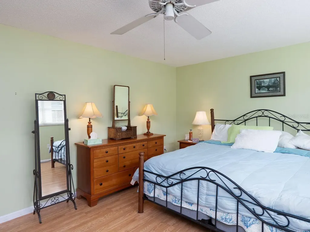 6 Pine Ridge Way Englewood FL 34223