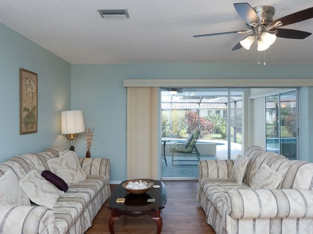6 Pine Ridge Way Englewood FL 34223