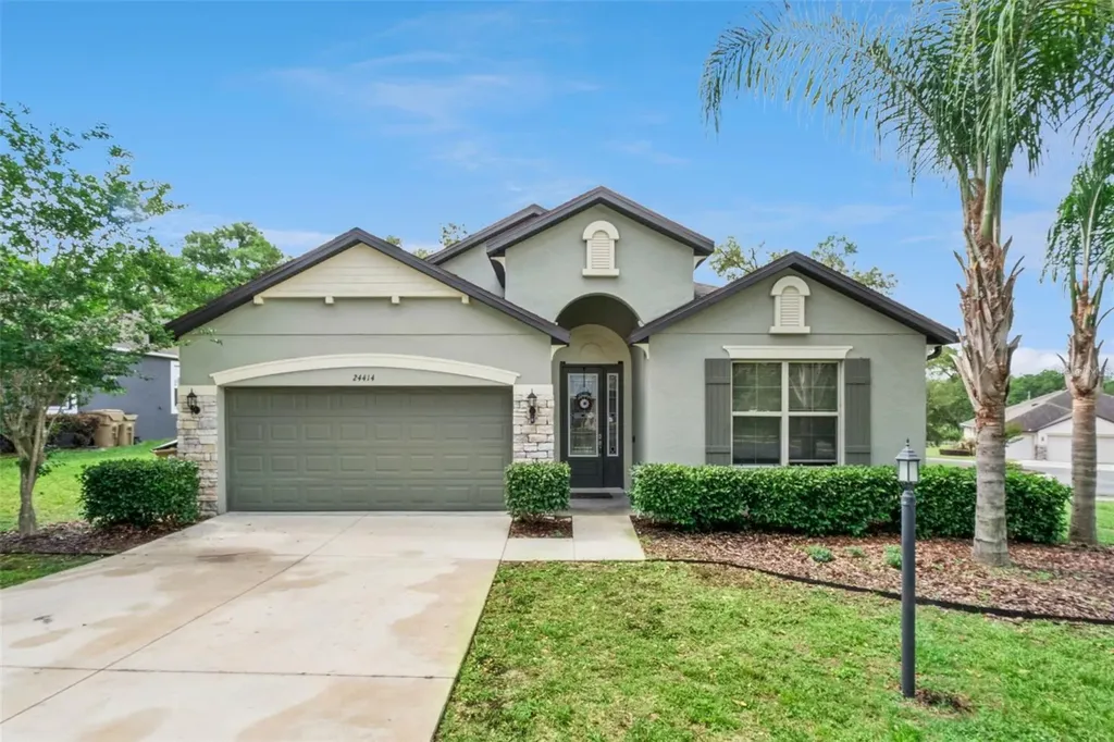 24414 Woodhill Court Sorrento FL 32776