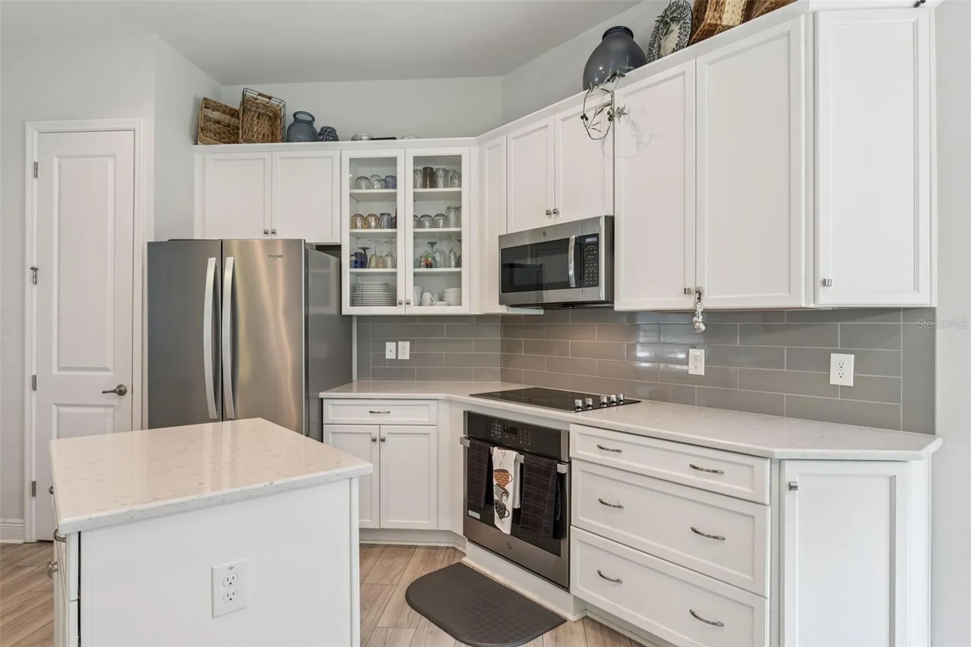 24414 Woodhill Court Sorrento FL 32776