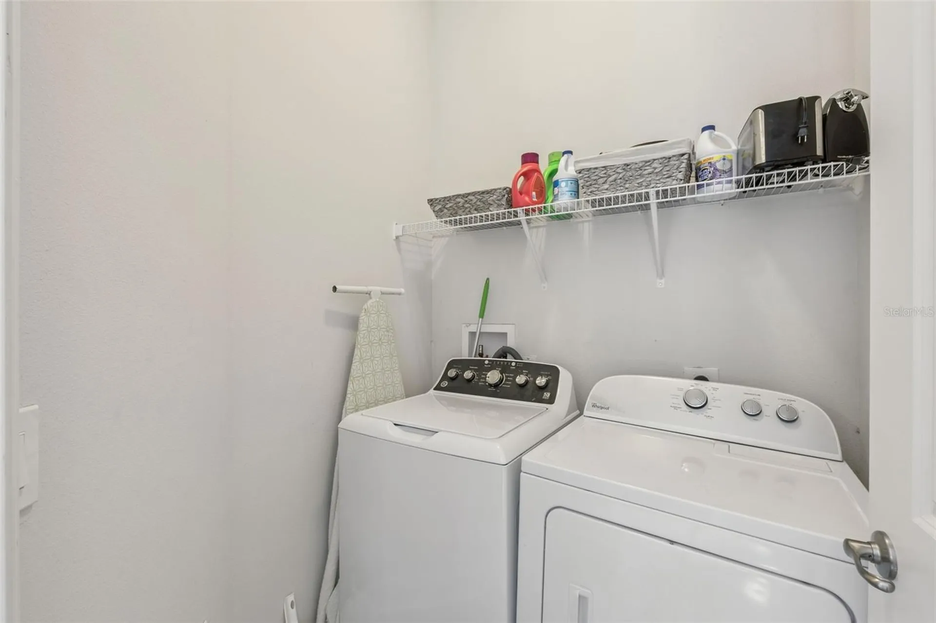 24414 Woodhill Court Sorrento FL 32776