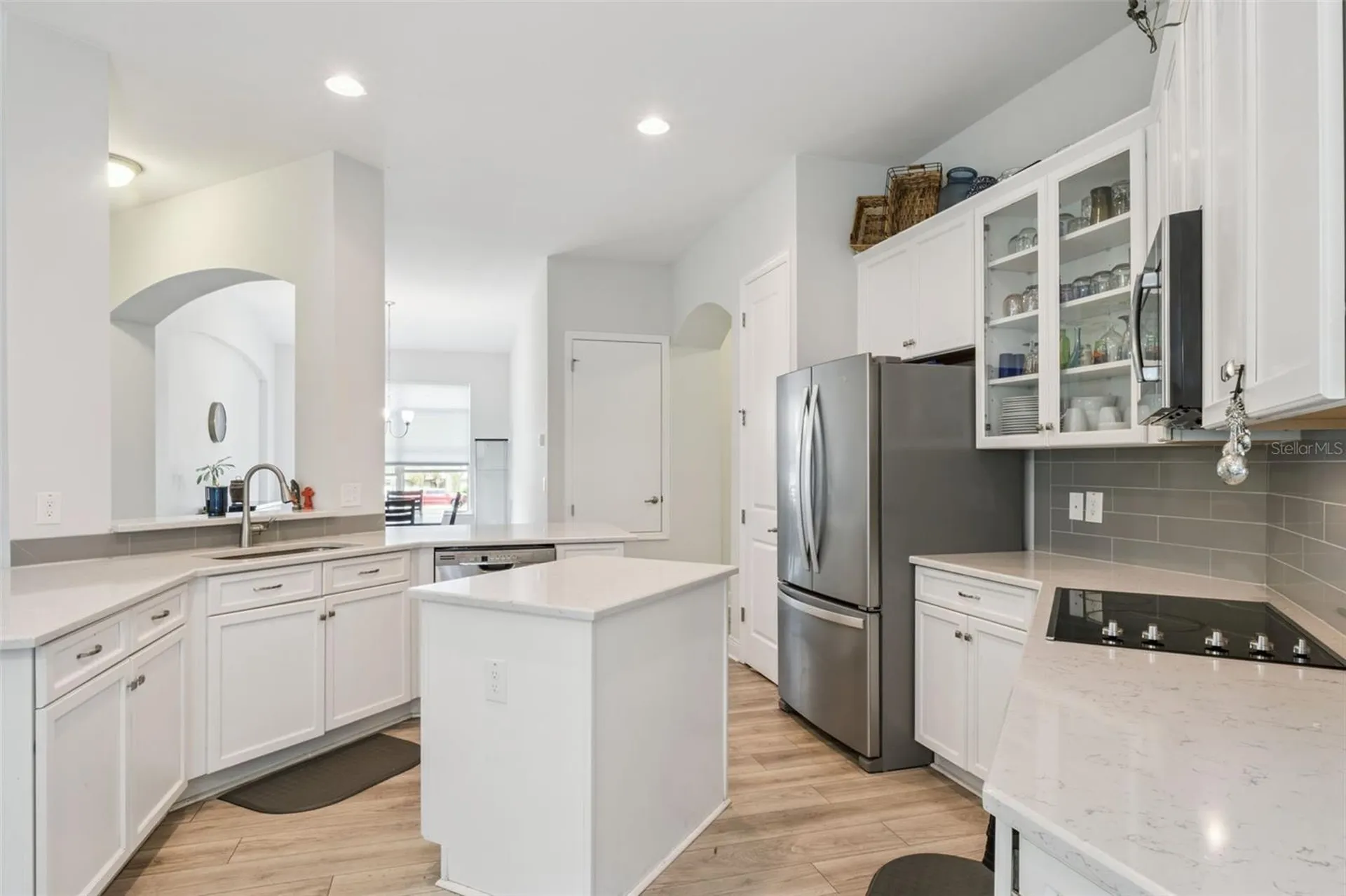 24414 Woodhill Court Sorrento FL 32776