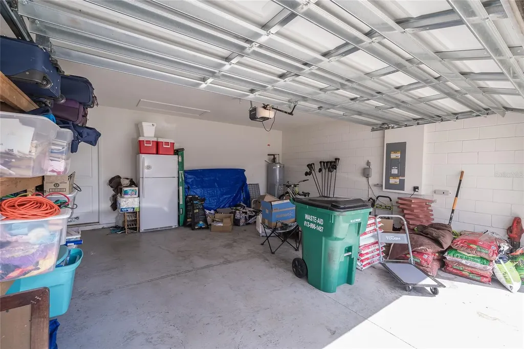 35900 Hillbrook Avenue Zephyrhills FL 33541