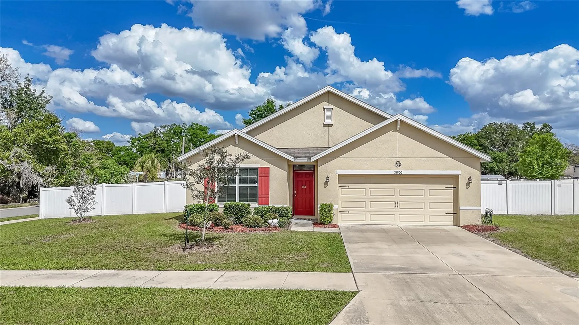 35900 Hillbrook Avenue Zephyrhills FL 33541