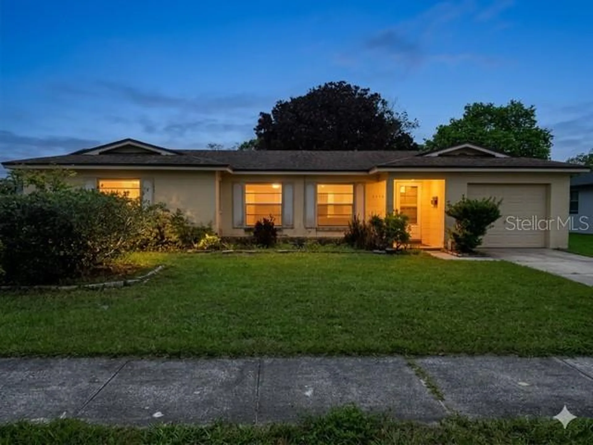 6370 Forecastle Court Orlando FL 32807