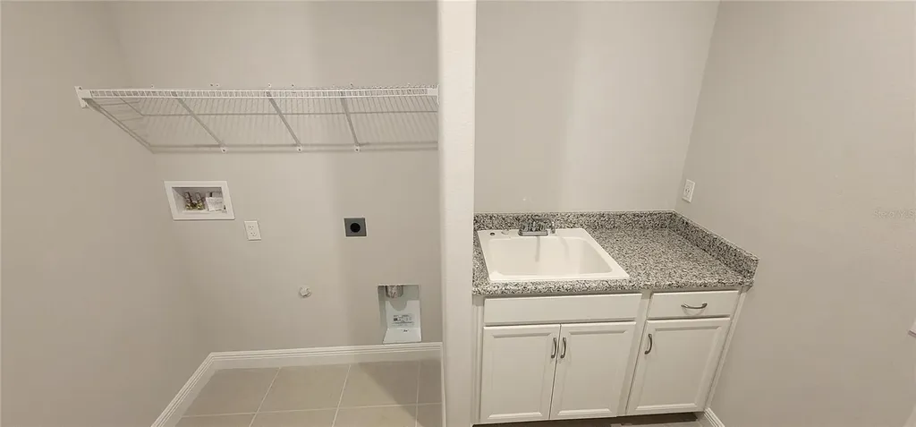 9273 Highland Hills Drive Hudson FL 34667