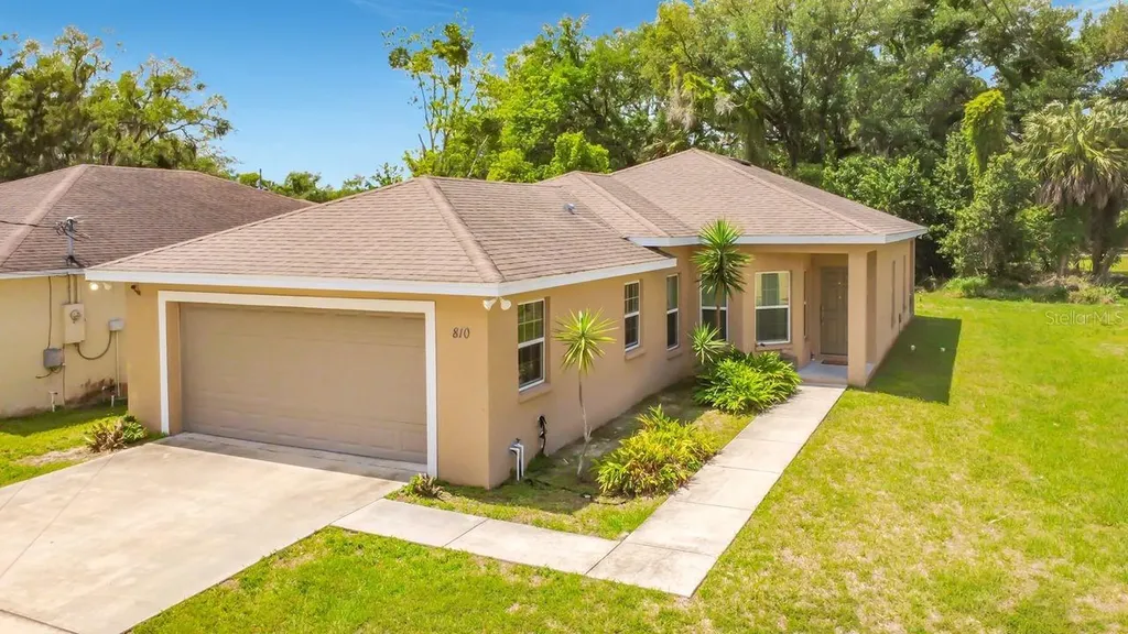 810 Pecan Avenue Sanford FL 32771