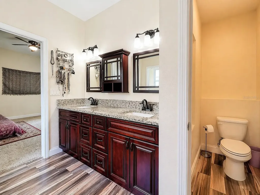 810 Pecan Avenue Sanford FL 32771