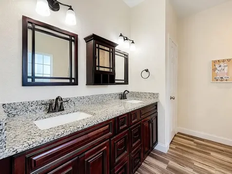 810 Pecan Avenue Sanford FL 32771