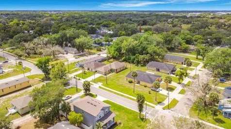 810 Pecan Avenue Sanford FL 32771