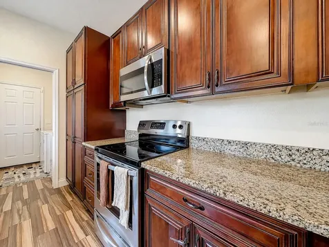 810 Pecan Avenue Sanford FL 32771