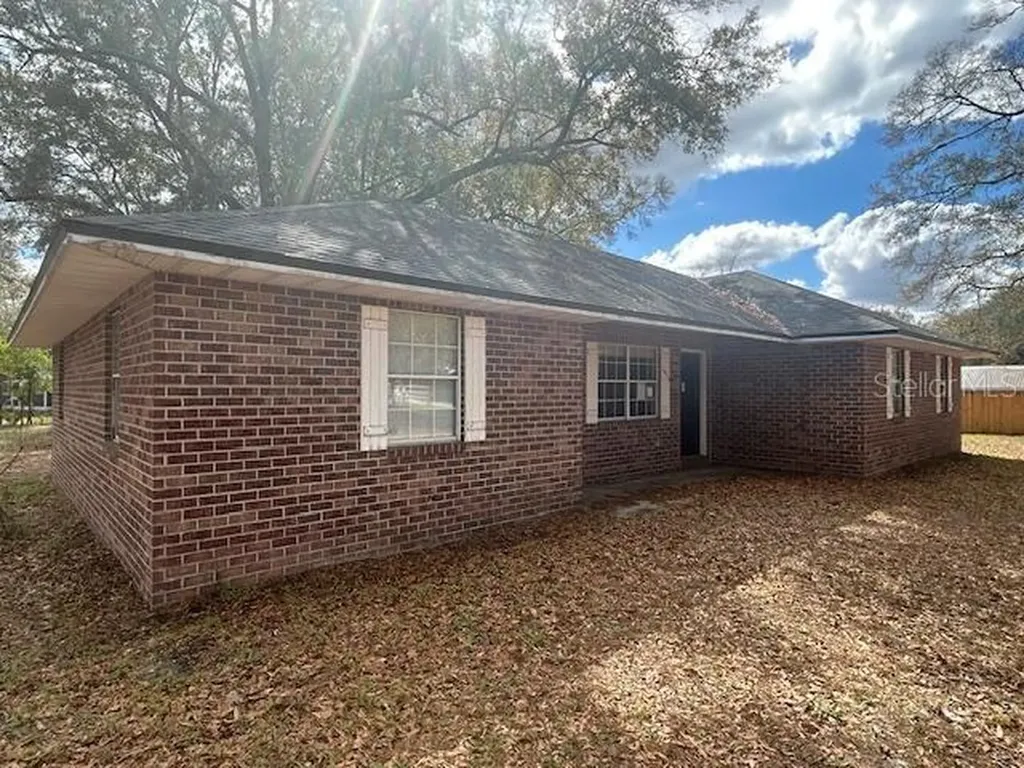 2454 SW Little Road Lake City FL 32024
