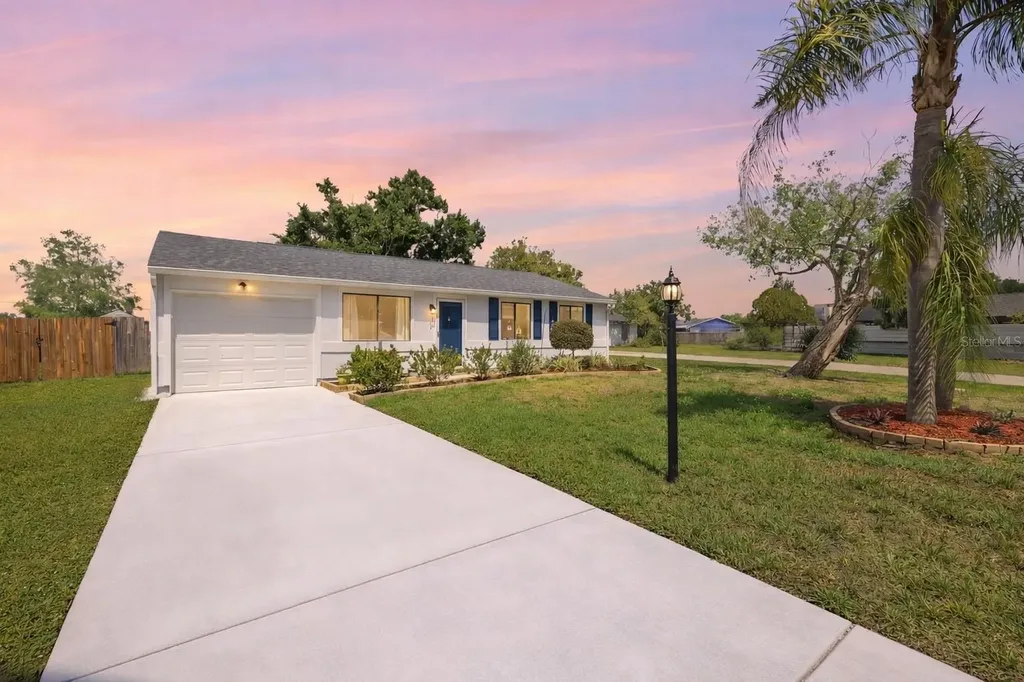 2959 N Lockwood Meadows Boulevard Sarasota FL 34234