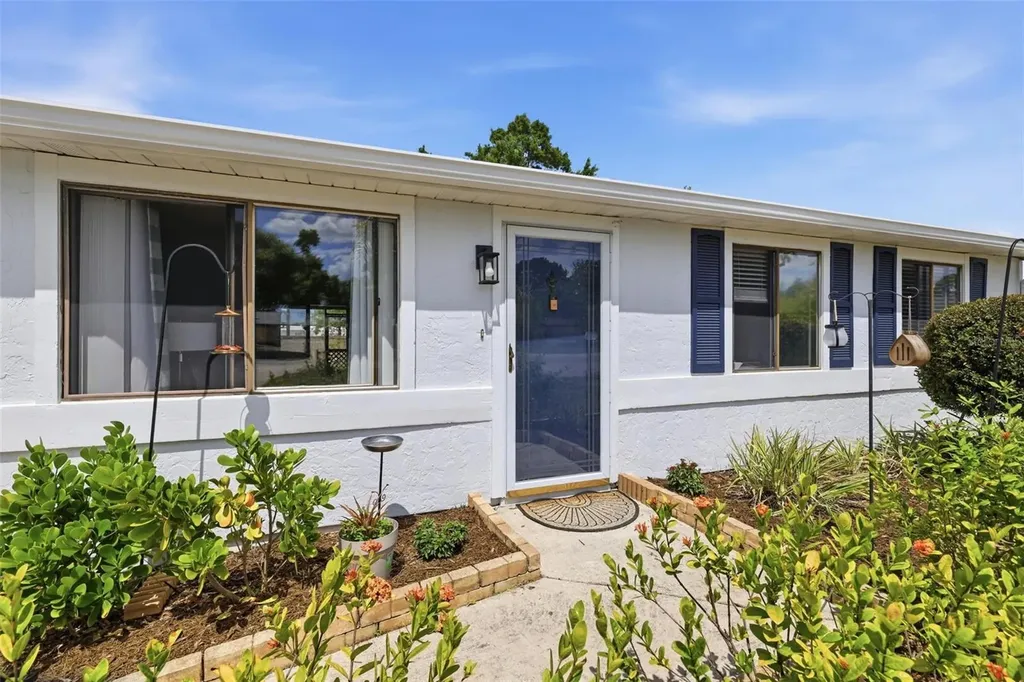 2959 N Lockwood Meadows Boulevard Sarasota FL 34234