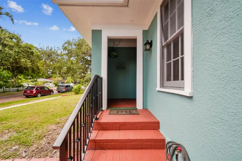 758 Wood Street Dunedin FL 34698