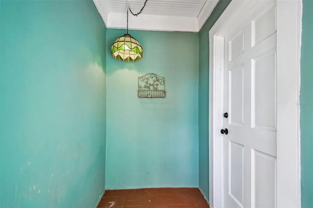 758 Wood Street Dunedin FL 34698