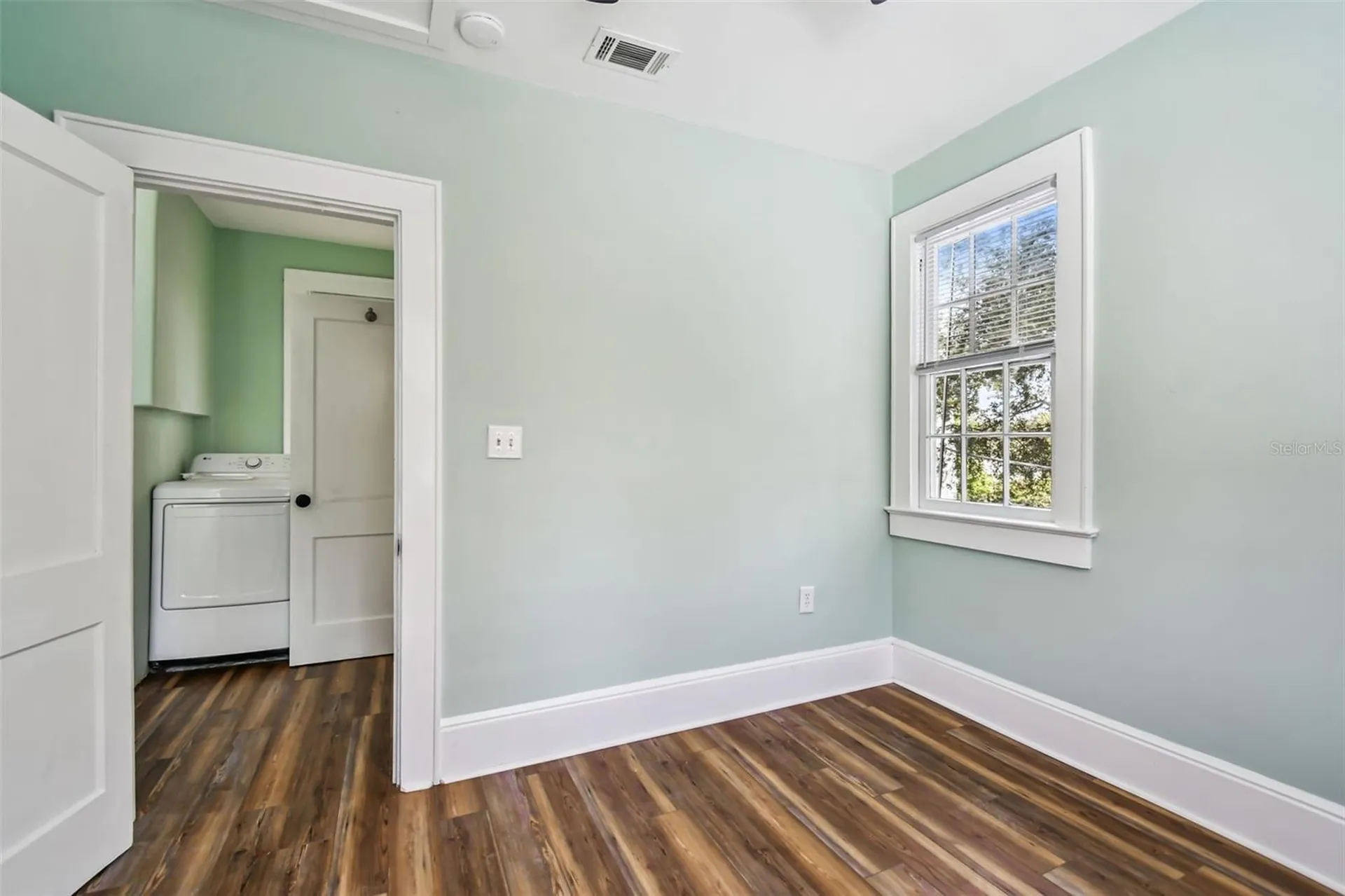 758 Wood Street Dunedin FL 34698