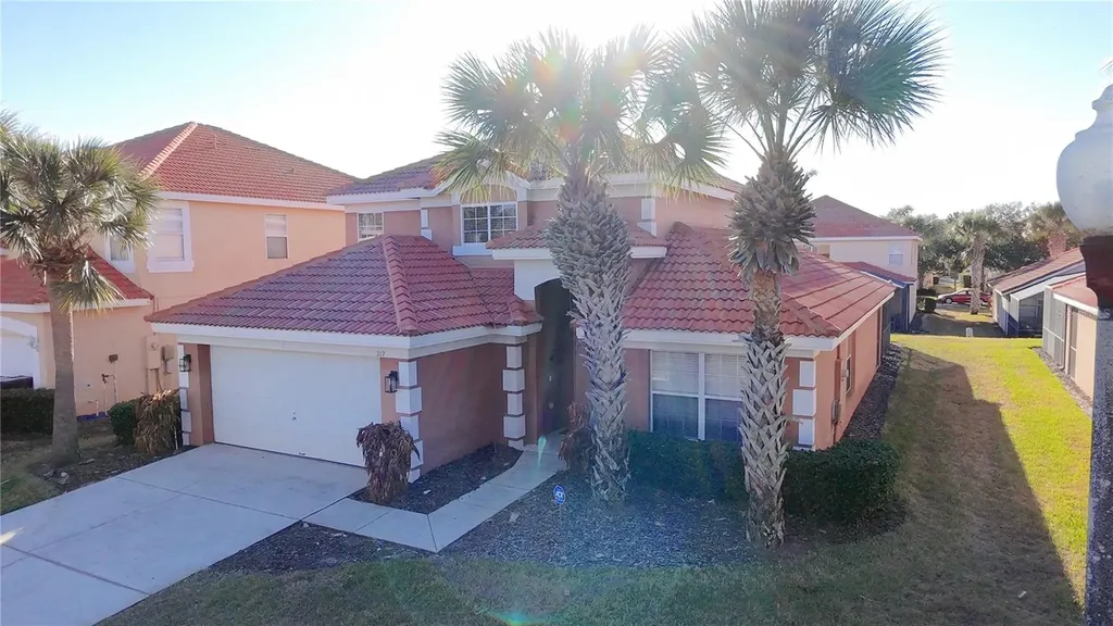217 Sevilla Avenue Davenport FL 33897