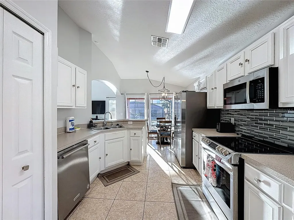 217 Sevilla Avenue Davenport FL 33897