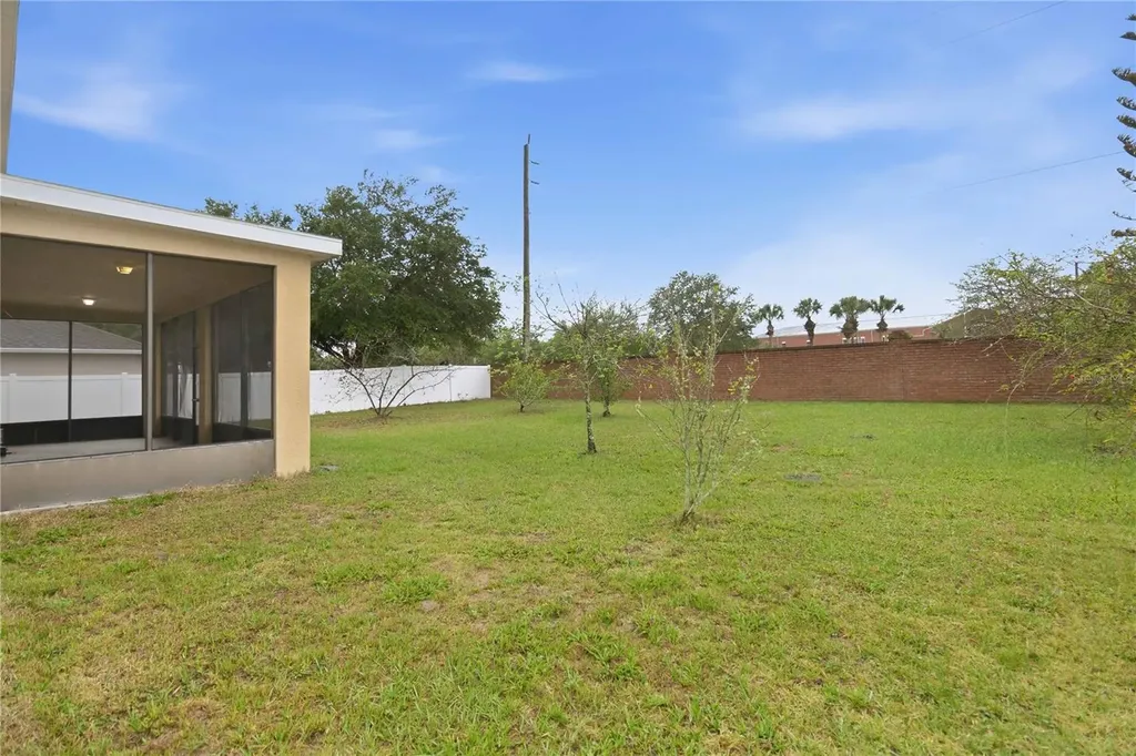 121 Festive Court Chuluota FL 32766
