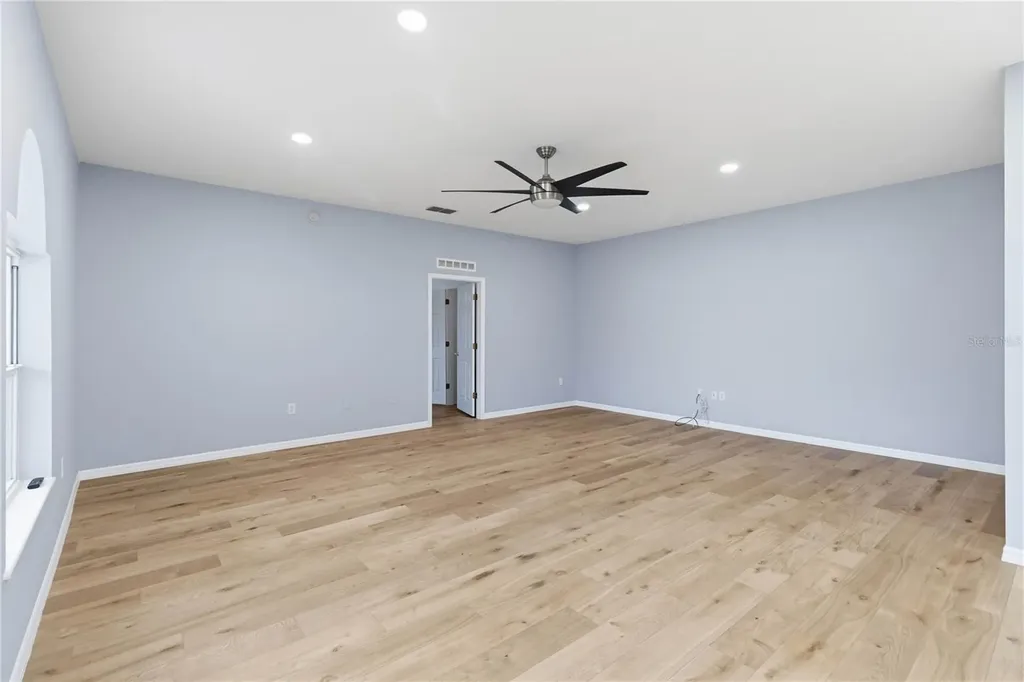 121 Festive Court Chuluota FL 32766
