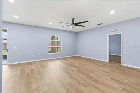 121 Festive Court Chuluota FL 32766